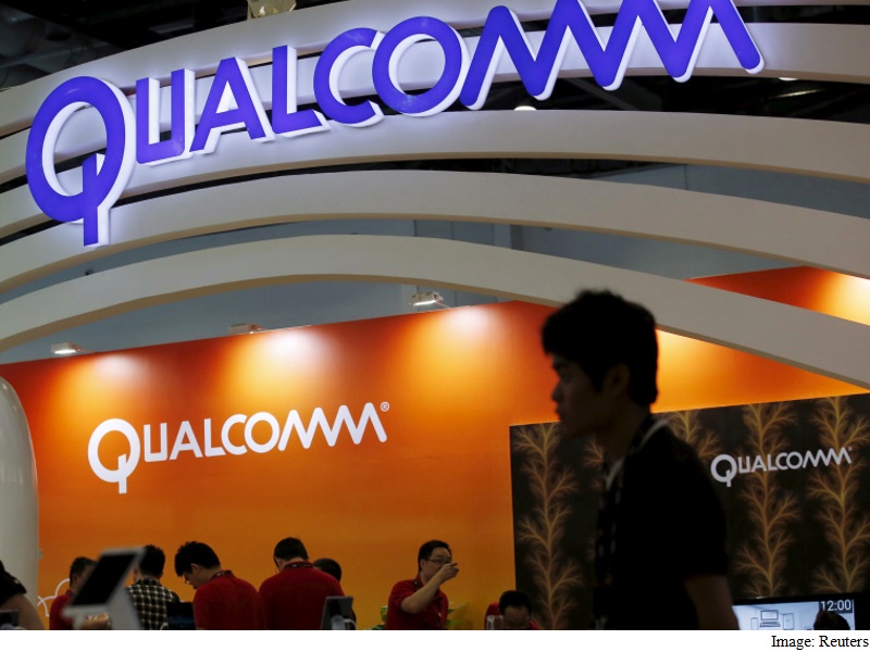 Qualcomm Says May Lose Apple Orders to Rival Chipmaker