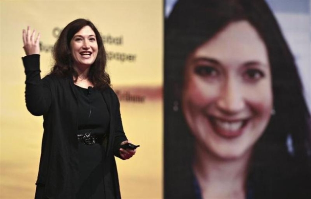 Facebook co-founder Mark Zuckerberg's sister signs a book deal