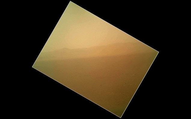 Mars rover Curiosity sends home first colour photo