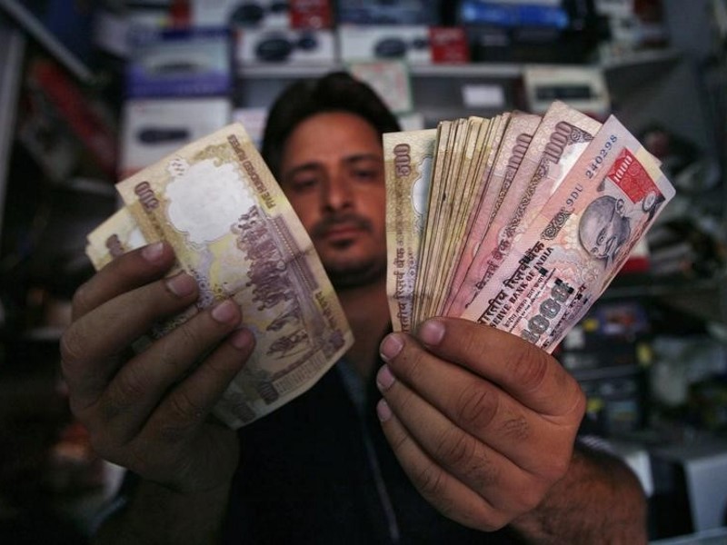 CAIT Traders Demand Revisit of E-Commerce FDI Policy