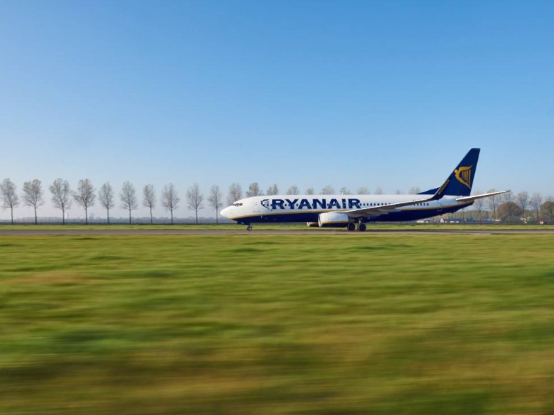 Ryanair Launches Court Action Against Google, eDreams