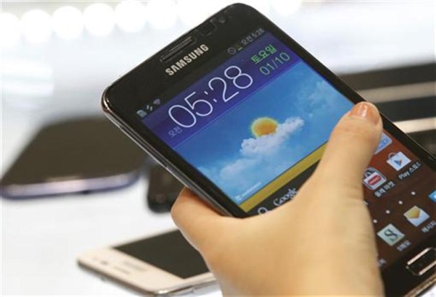 Verizon CEO hints Samsung may develop its own mobile OS
