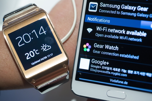 Samsung Galaxy Gear smartwatch gets a lukewarm response
