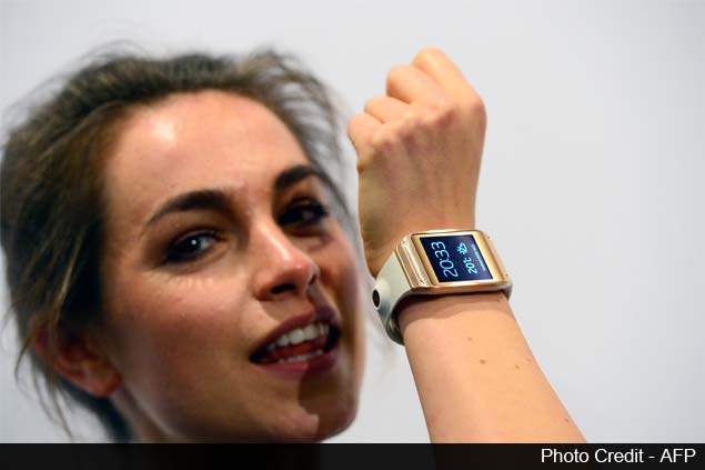 Coming in 2014: Extremely smart watches and wearable TVs