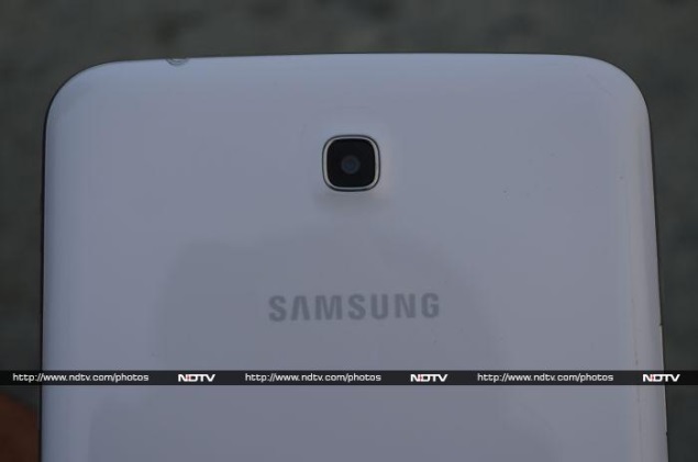 samsung-galaxy-tab-3-211-rear-camera.jpg