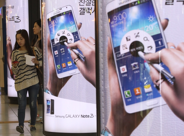 Samsung posts record Q3 profit from strong sales in chips, cheap smartphones