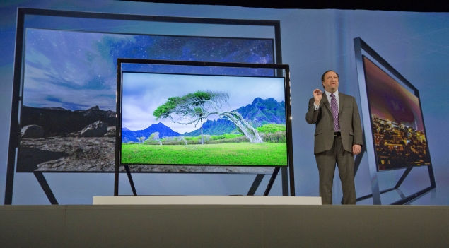 Samsung unveils gesture-control TVs at CES 2013