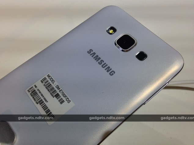 samsung_galaxy_e7_rear_launch_event_ndtv.jpg