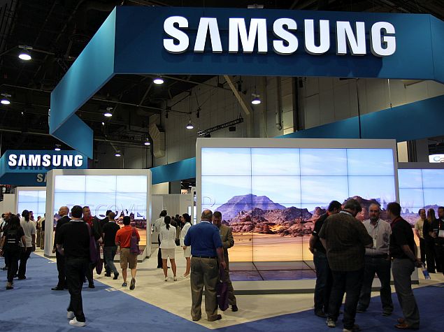 Samsung Unveils World's First 10nm FinFET Chip Technology