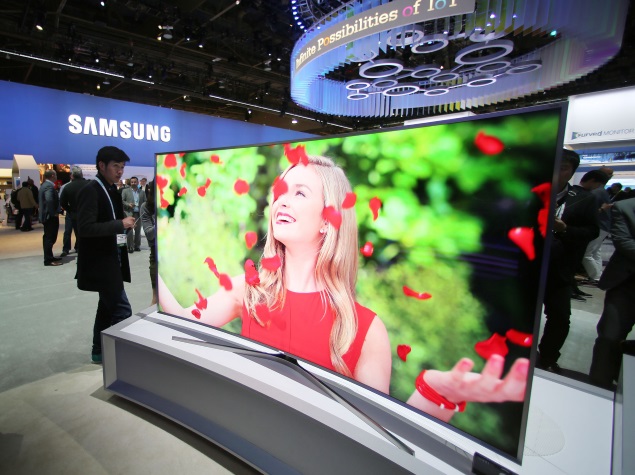 Samsung Oversmart TVs Reportedly Interrupting Movies to Play Ads
