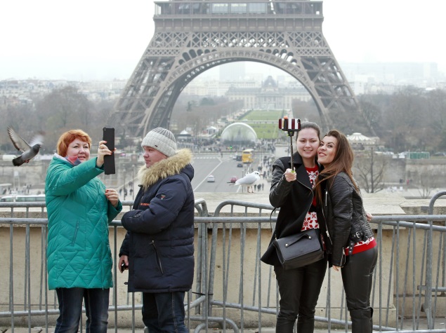 Selfie Sticks Not Allowed at Apple's Worldwide Developers Conference
