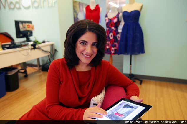 Retailers try to adapt to device-hopping shoppers
