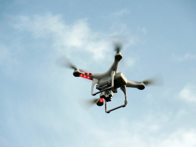 Drone Crosses Path of Aer Lingus Plane Over France