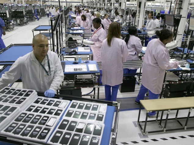 Survey Finds 'Modern Slavery' in Malaysian Electronics Factories