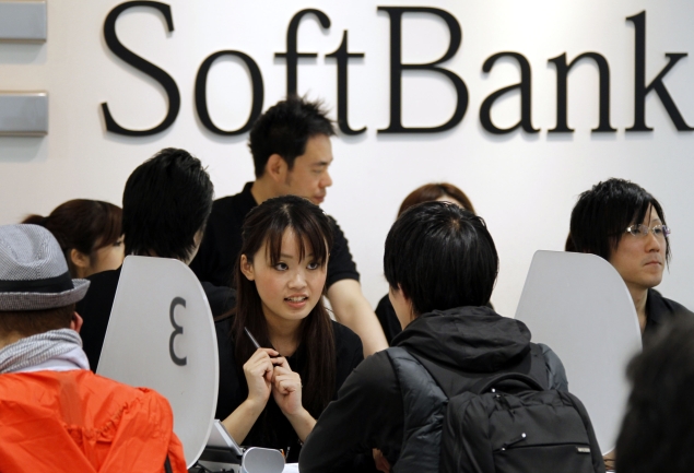 Softbank Q3 profit doubles on strong iPhone, iPad sales