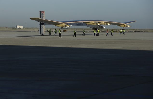 Solar-powered plane ends US tour in Washington
