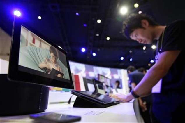World's first tablet cafe opens in Africa