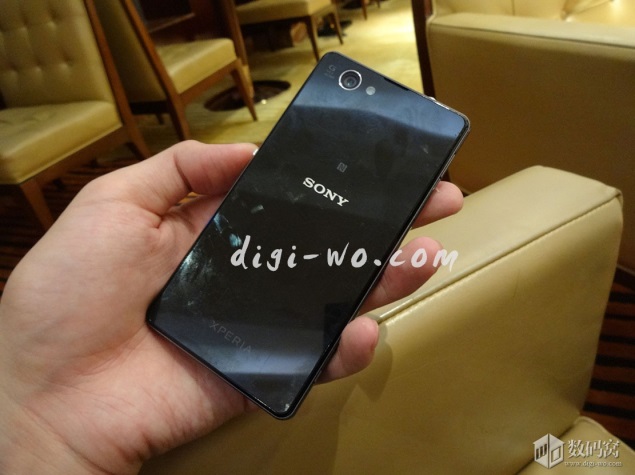 Sony Xperia Z1s spotted in the wild with rear panel identical to Xperia Z1