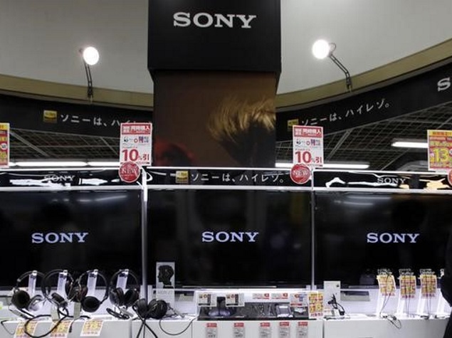 Sony Pictures Hackers Reveal Hollywood Stars' Secret Identities: Report