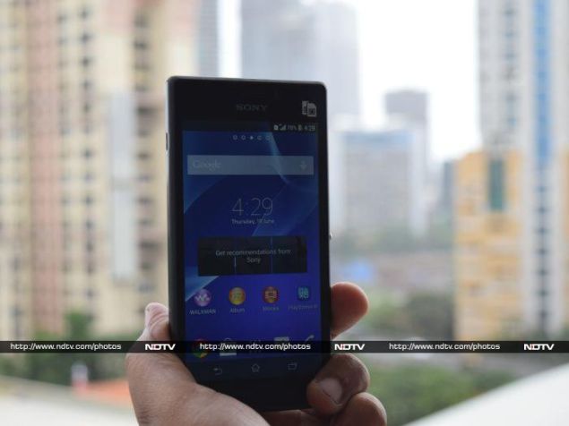 Sony Xperia M2 Dual Review: A Mid-range Model With Big Aspirations