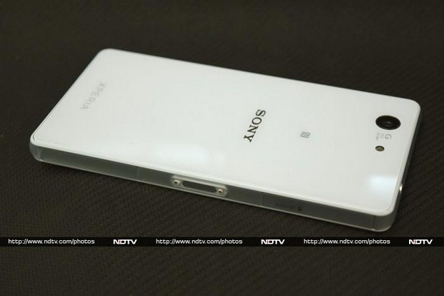 sony_xperia_z3_compact_rear_ndtv.jpg