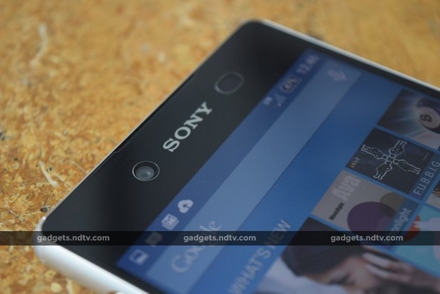 Sony Xperia Z3+ Review: The Pros and Cons of Staying on Top