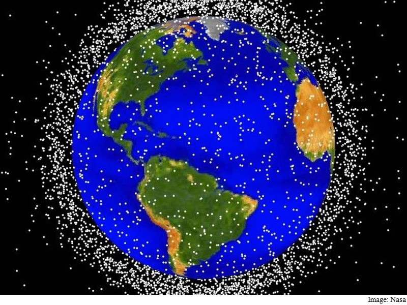 Nasa Says Time to Clean Up Space Junk Mess