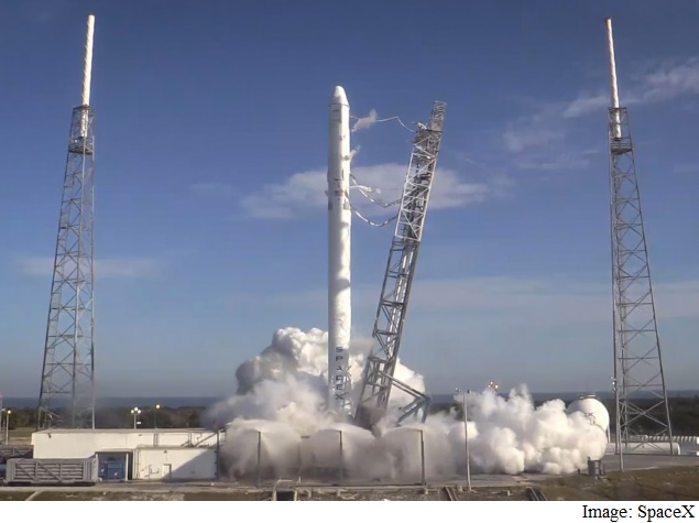 SpaceX Aborts Launch of Falcon 9 on Landmark Rocket Test