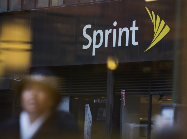 Sprint's CEO Faces Mounting Challenges to Turn Company Around