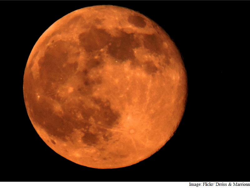 'Super Blood Moon' to Give Stargazers a Rare Show