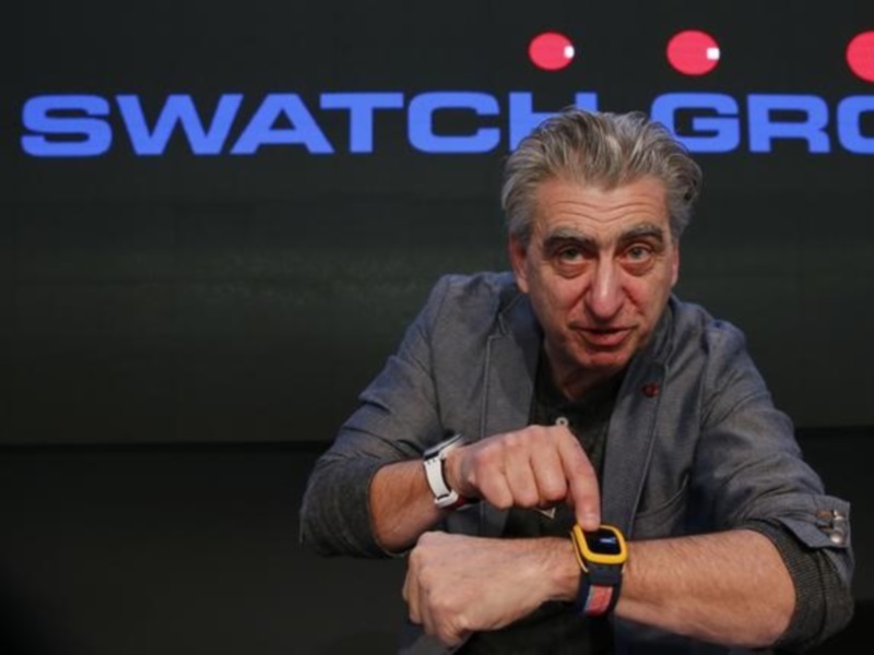 Swatch CEO Signals Plans to Add to Smartwatch Range: Reports