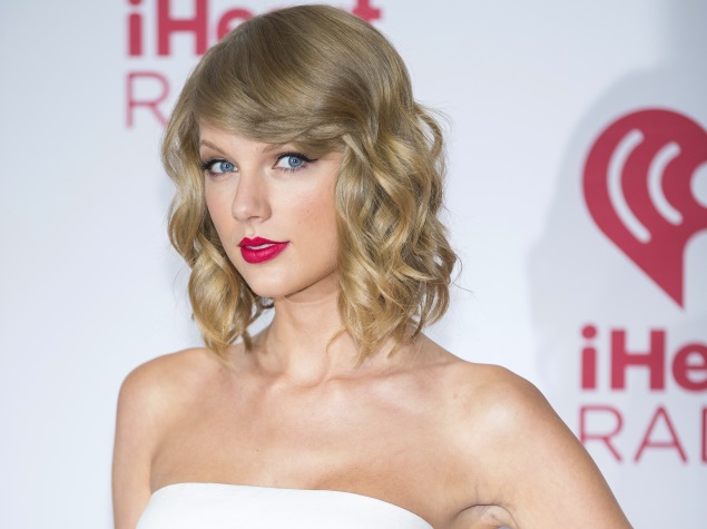 Taylor Swift Agrees to Stream 1989 Album on Apple Music