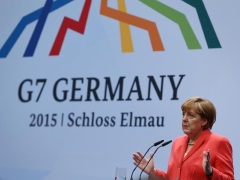 Germany Drops Probe Into Alleged US Tapping of Merkel Cellphone