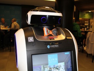 Why You Might Soon Text Robots as Often as Your Friends