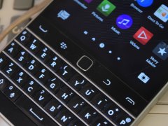 BlackBerry Classic Review: For Those in Love With the Past