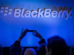 BlackBerry Ratchets Up Fight vs Seacrest's Typo With New Complaint