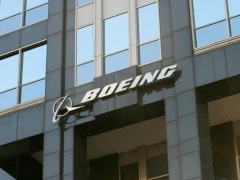 Boeing Executive Says Nasa Crash Underscores Need for New US Engine