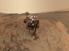 Nasa Curiosity Rover Clicks New 'Mars Selfie' at Mojave Site