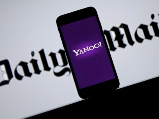 Daily Mail Publisher Says Has Not Submitted Yahoo Bid