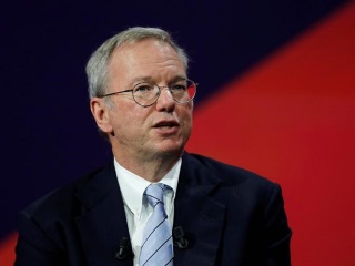 Essential&#039;s Bezel-Less Smartphone Runs Android, Confirms Eric Schmidt