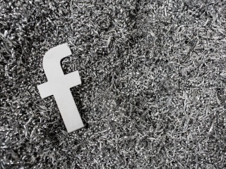 In a Sign of Broader Ambitions, Facebook Opens Hardware Lab