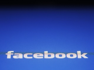 Facebook Must Face Shareholder Class Actions Over IPO: US Court