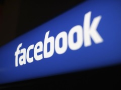 Facebook Seeking India Revenue Boost With 'Missed Call' Ads