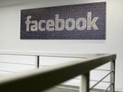 Other Social Media Back Facebook in New York Dispute