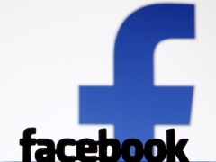 &#039;Social Media Usage in Rural India Grew 100 Percent in a Year&#039;