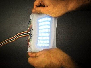 Robots May Soon Get Soft, Stretchable, Electroluminescent Skin