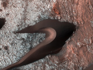 Nasa Maps Sand Dunes on Mars