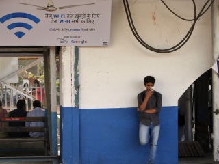 Google, Railtel's RailWire Free Public Wi-Fi Service Now at 400 Indian Railway Stations