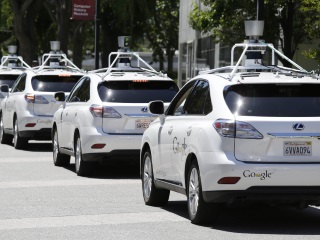 In California Tests, Self-Driving Cars Still Need Human Help
