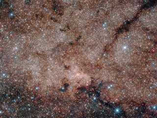 Nasa's Hubble Space Telescope Reveals Millions of Stars at Galactic Core